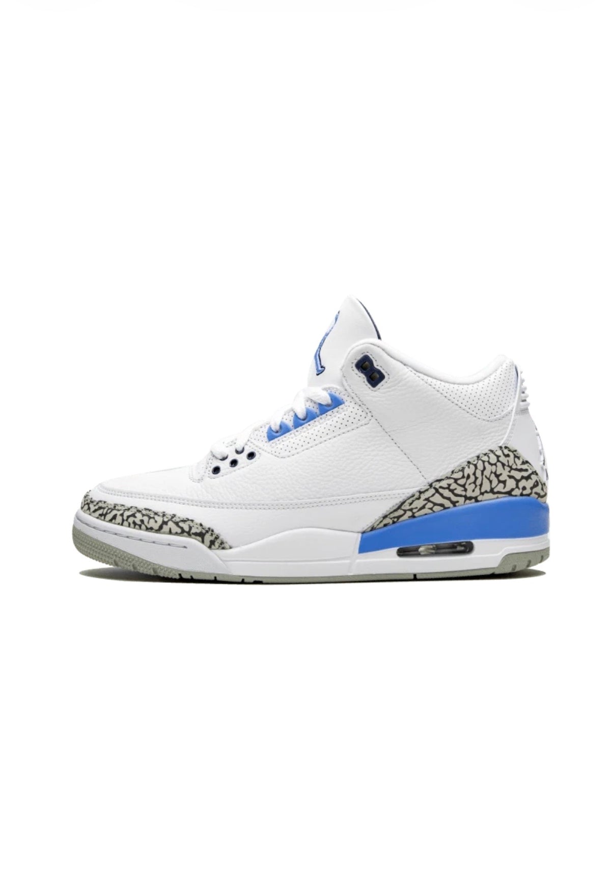 Air Jordan 3 Retro UNC