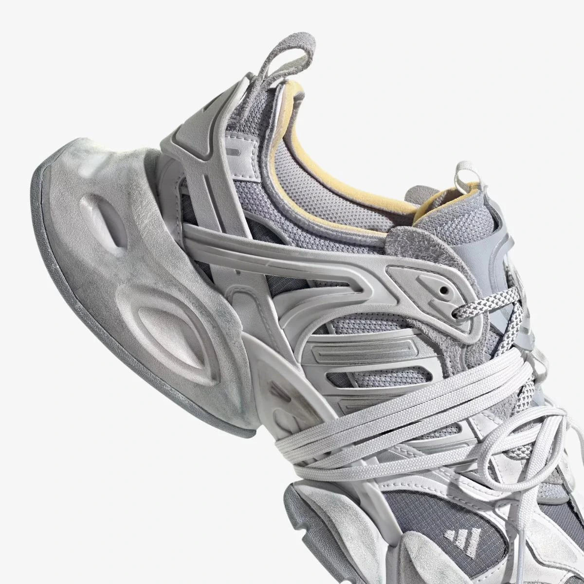 Adidas XLG Runner Deluxe Gray