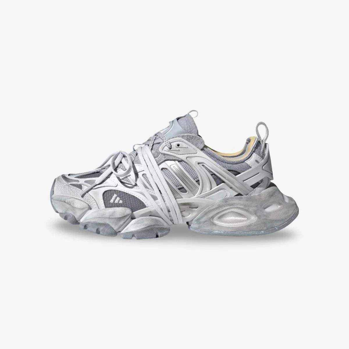 Adidas XLG Runner Deluxe Gray